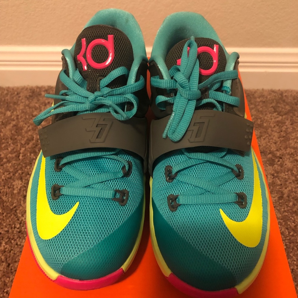 Nike Kids KD VII (GS) Sz 4.5 - Picture 1 of 3